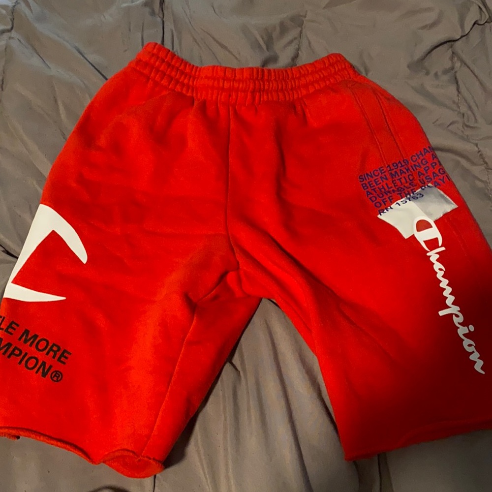 Champion shorts size small